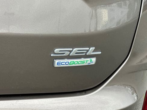 Used 2019 Ford Edge SEL w/ Equipment Group 201A image 33