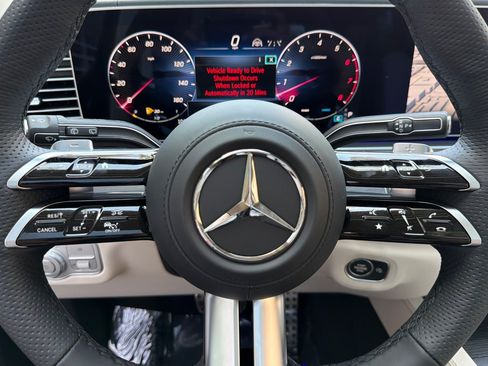 New 2026 Mercedes-Benz GLS 450 4MATIC image 24