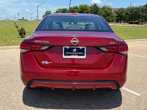 Used 2024 Nissan Sentra SV FWD image 6