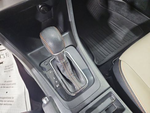 Used 2016 Subaru Crosstrek 2.0i Limited w/ Popular Package #2 image 23