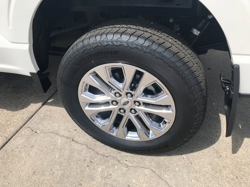 New 2025 Ford F150 Lariat w/ Equipment Group 502A High image 29