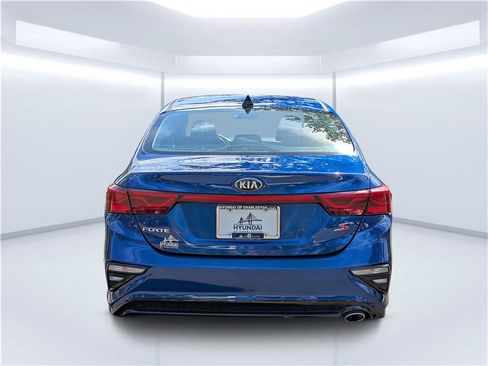 Used 2019 Kia Forte S image 4
