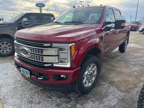 Used 2019 Ford F350 Platinum w/ Platinum Ultimate Package image 2