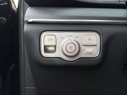 Used 2026 Mercedes-Benz GLE 350 4MATIC image 17