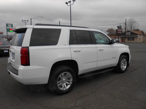 Used 2016 Chevrolet Tahoe LS image 9