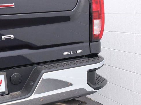 New 2026 GMC Sierra 2500 SLE w/ SLE Value Package; image 7