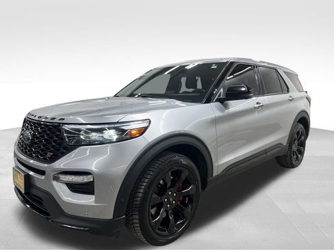 Used 2022 Ford Explorer ST w/ Equipment Group 401A image 7