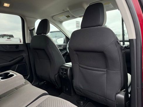 Used 2022 Ford Escape SE w/ Convenience Package image 16
