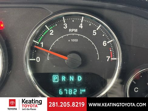 Used 2018 Jeep Wrangler Unlimited Sahara w/ Connectivity Group AWD/4WD image 25