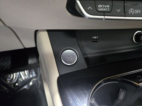 Used 2023 Audi A4 2.0T Premium Plus image 18