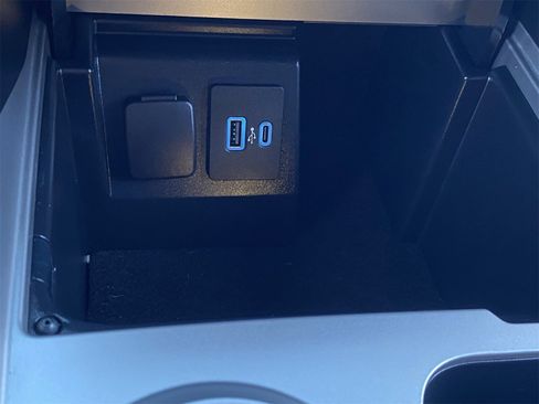 Used 2021 Ford Explorer ST w/ Equipment Group 401A image 31