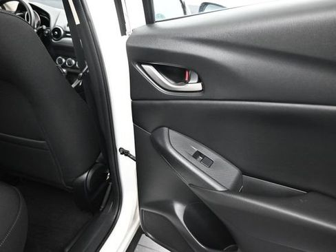 Used 2020 MAZDA CX-3 Sport FWD image 19