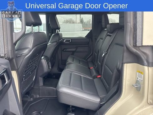 Used 2025 Ford Bronco Badlands AWD/4WD image 11