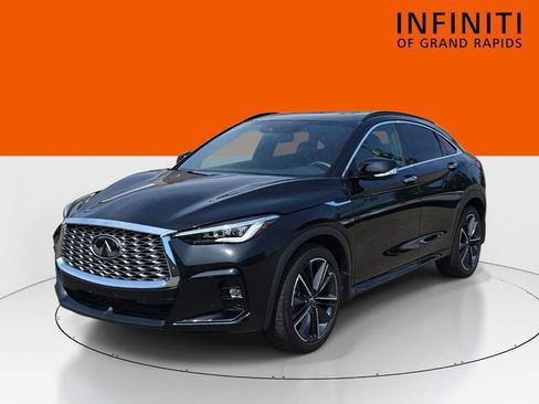 Used 2023 INFINITI QX55 Sensory w/ Lighting Package AWD/4WD image 3