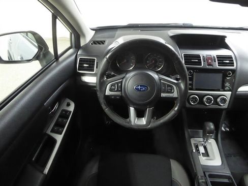 Used 2016 Subaru Crosstrek 2.0i Premium AWD/4WD image 10