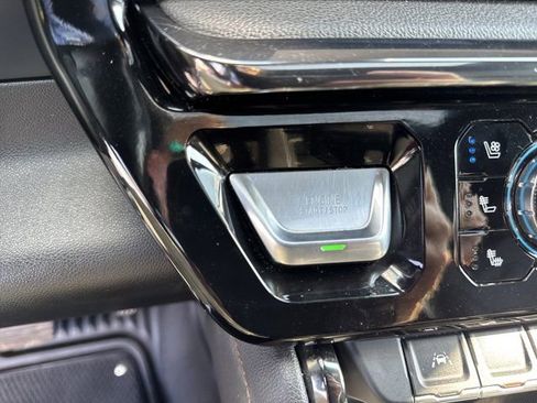 Used 2022 GMC Sierra 1500 AT4 w/ AT4 Premium Package image 25