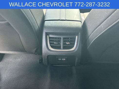 Used 2025 Chevrolet Blazer LT FWD image 14