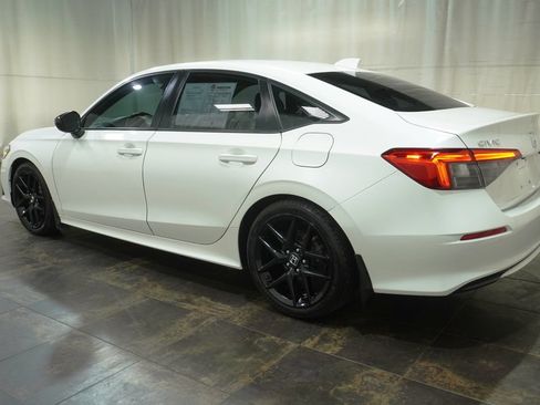 Used 2024 Honda Civic Sport image 7