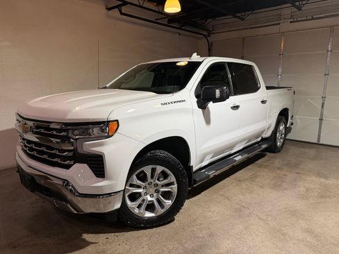 Used 2023 Chevrolet Silverado 1500 LTZ AWD/4WD image 1