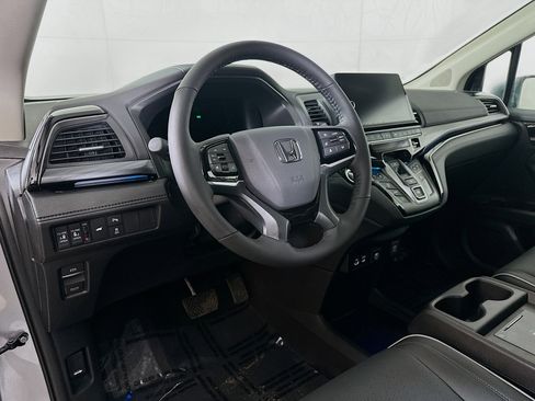 New 2026 Honda Odyssey Elite image 9