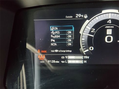 Used 2025 Toyota Tundra Limited image 27