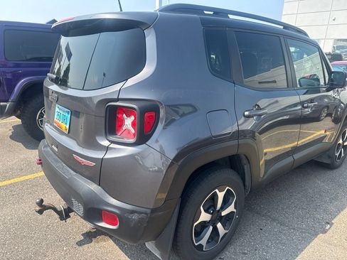 Used 2019 Jeep Renegade Trailhawk w/ Cold Weather Group II AWD/4WD image 7
