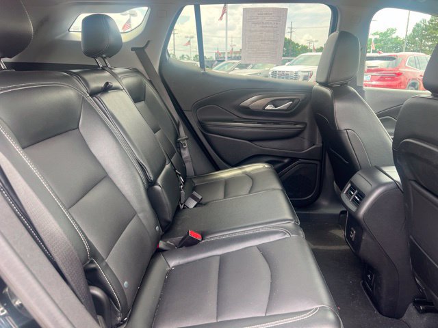 Used 2024 GMC Terrain SLT w/ Tech Package AWD/4WD image 13