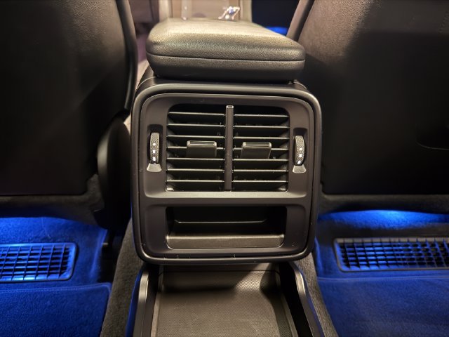 Certified 2021 Porsche Taycan 4S AWD/4WD image 31