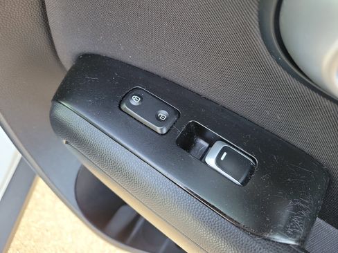 Used 2018 Kia Soul image 11