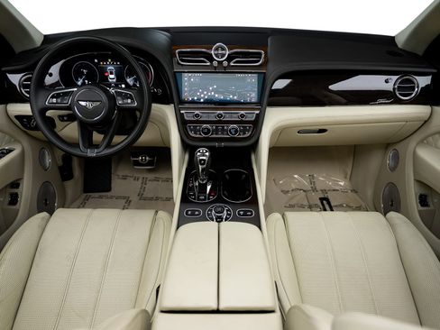 Used 2021 Bentley Bentayga Speed AWD/4WD image 4