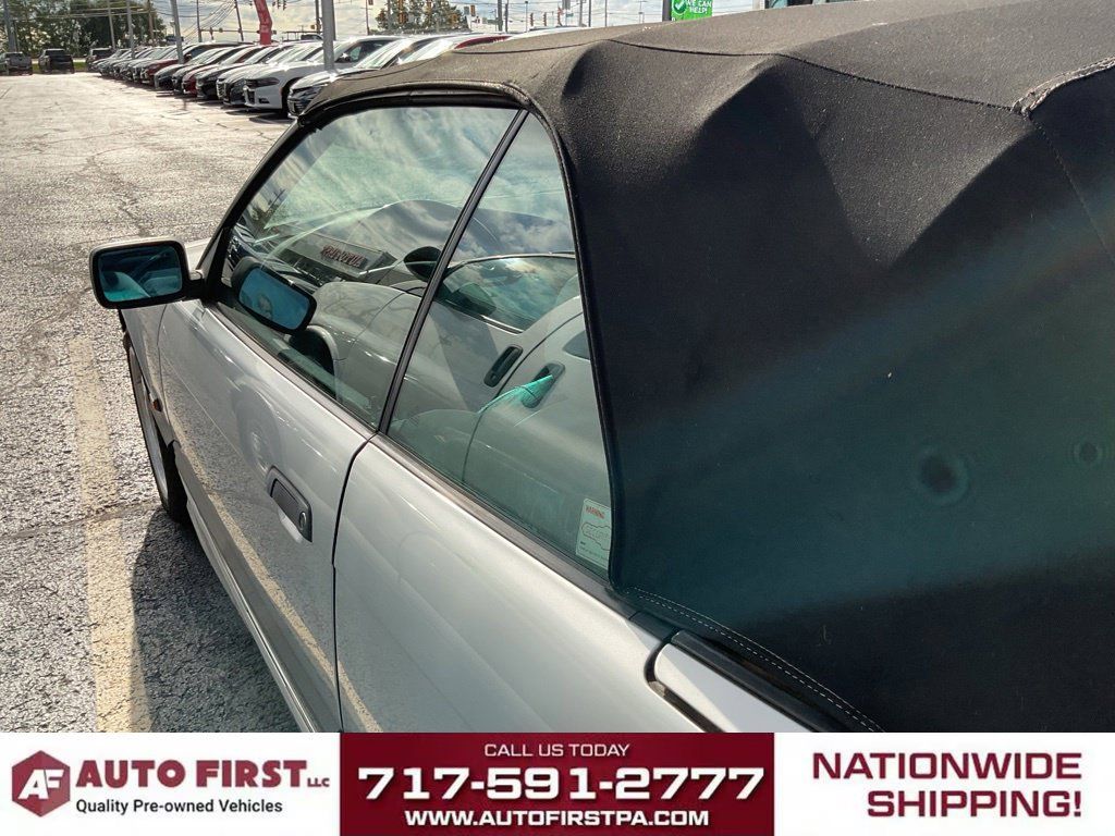 Used 1996 BMW 328i Convertible RWD image 14