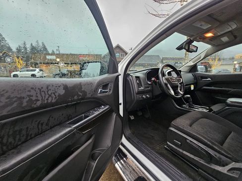 Used 2015 GMC Canyon SLE w/ SLE Convenience Package image 21