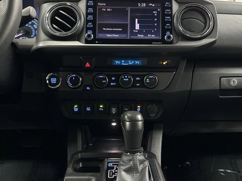 Used 2023 Toyota Tacoma TRD Sport w/ Technology Package image 24