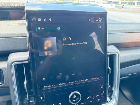 Certified 2025 GMC Yukon Denali AWD/4WD image 13