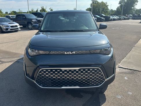 Used 2025 Kia Soul EX FWD image 8