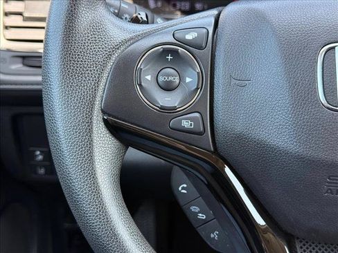 Used 2020 Honda HR-V EX image 12