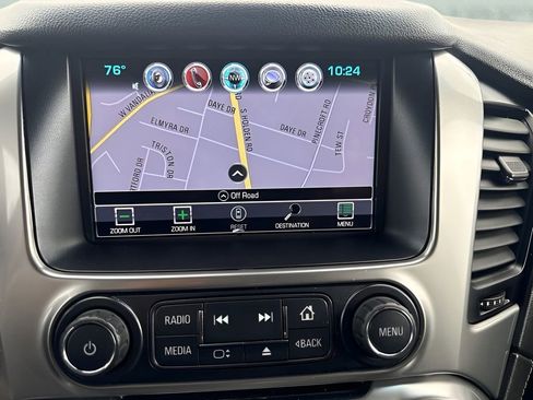 Used 2020 Chevrolet Suburban Premier AWD/4WD image 25