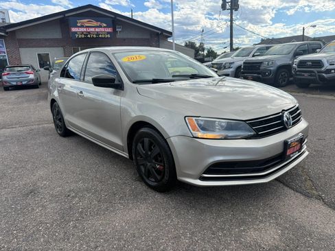 Used 2015 Volkswagen Jetta S FWD image 4
