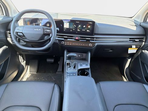 New 2026 Kia Sportage EX FWD image 12