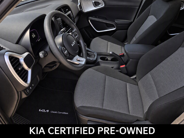 Certified 2025 Kia Soul LX w/ LX Technology Package FWD image 19