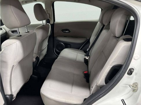 Used 2016 Honda HR-V EX image 16