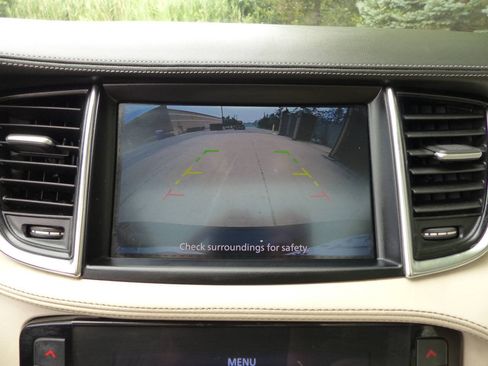 Used 2021 INFINITI QX50 Luxe w/ Cargo Package AWD/4WD image 32