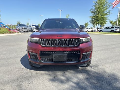 Used 2023 Jeep Grand Cherokee L Summit AWD/4WD image 3