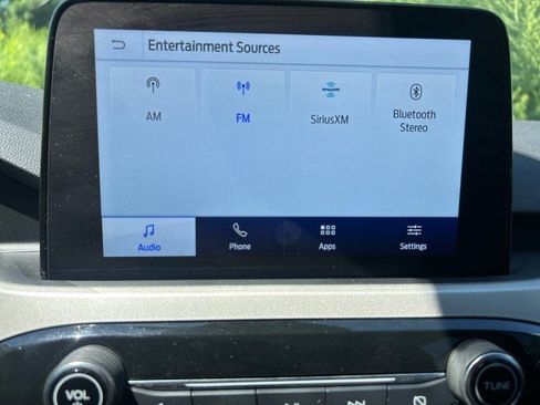 Used 2022 Ford Escape SE w/ Cold Weather Package AWD/4WD image 15