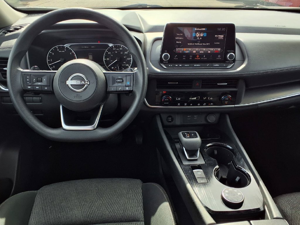 Used 2024 Nissan Rogue SV AWD/4WD image 13