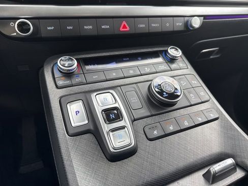 Certified 2024 Hyundai Palisade Limited image 12