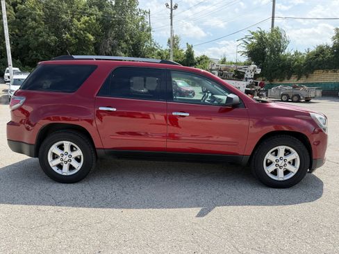 Used 2013 GMC Acadia SLE FWD image 8