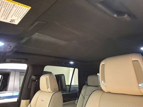 Certified 2023 Cadillac Escalade Premium Luxury AWD/4WD image 12