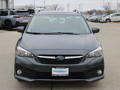 Used 2023 Subaru Impreza Premium image 2