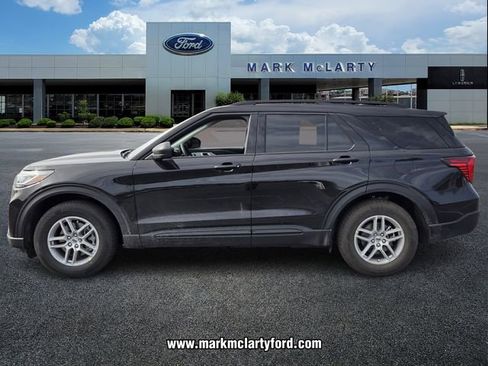 New 2026 Ford Explorer Active w/ Active Comfort Package RWD image 2